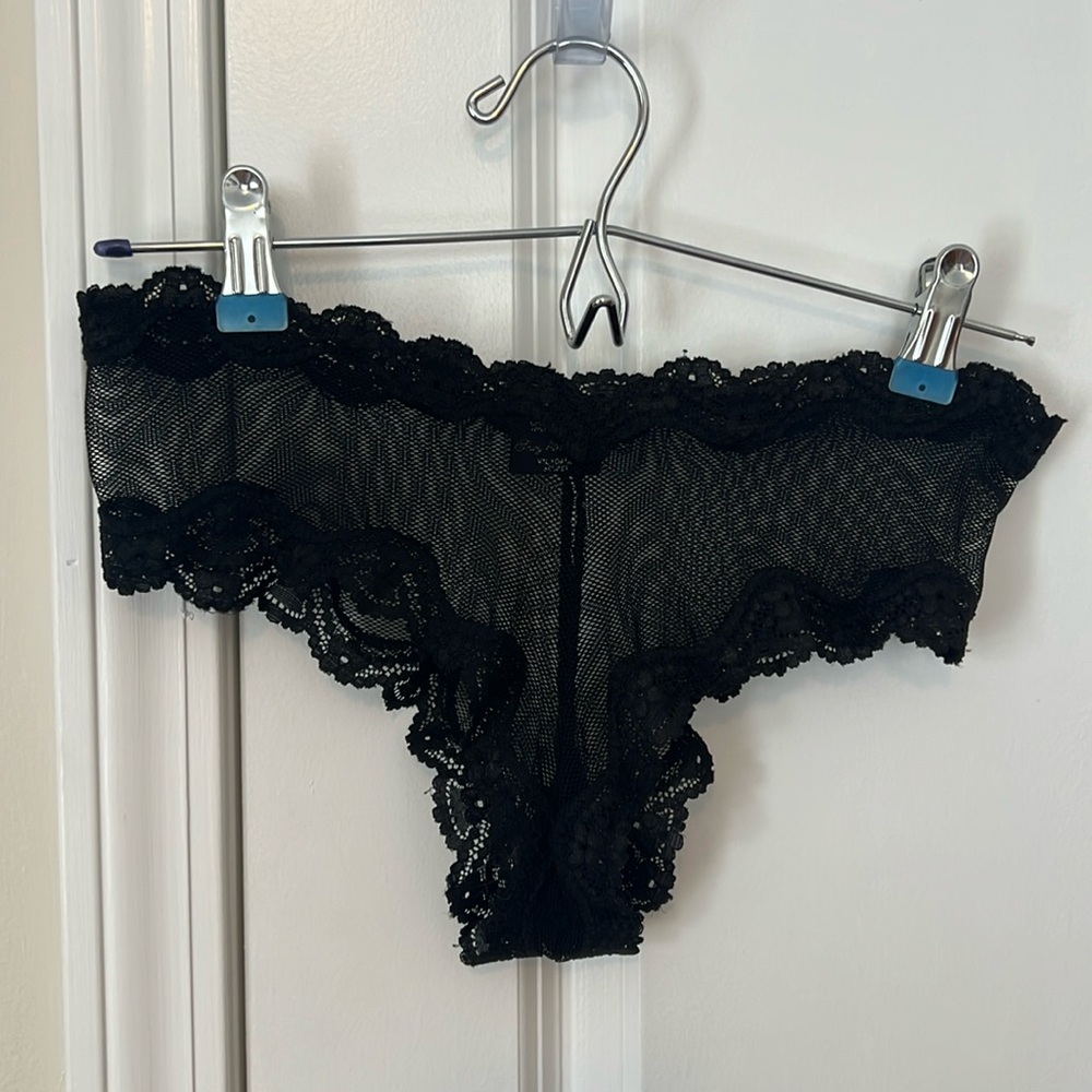 2006 Victoria’s Secret Sexy Little Things Lace Low Rise Brazilian Panties